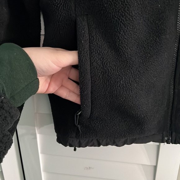 North Face Jacket - Picture 5 of 9